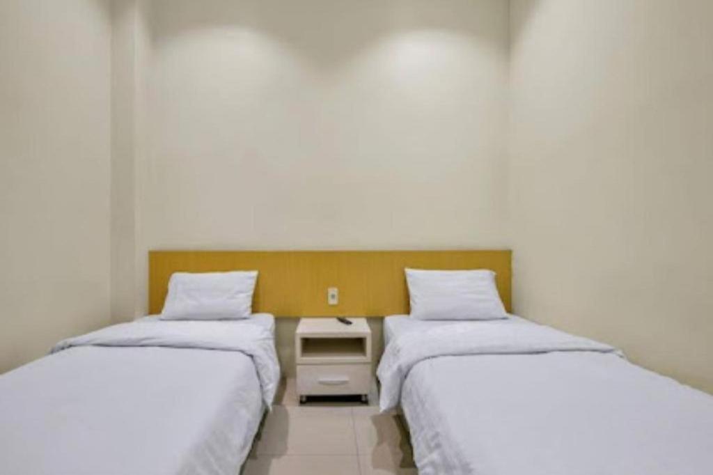 Oyo 92772 Losmen Diah Syariah Langsa Exterior photo